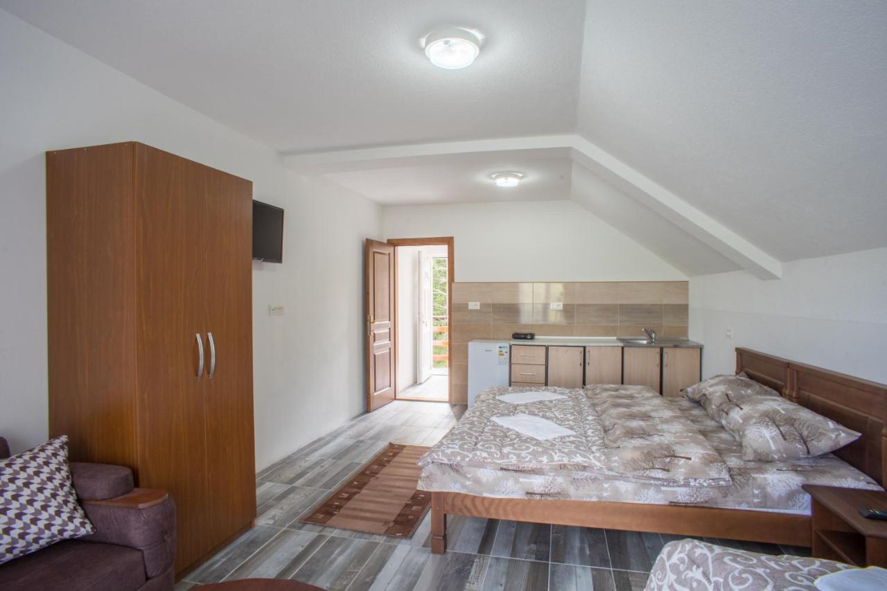 Apartmani Jezero ชาเบลียค ภายนอก รูปภาพ